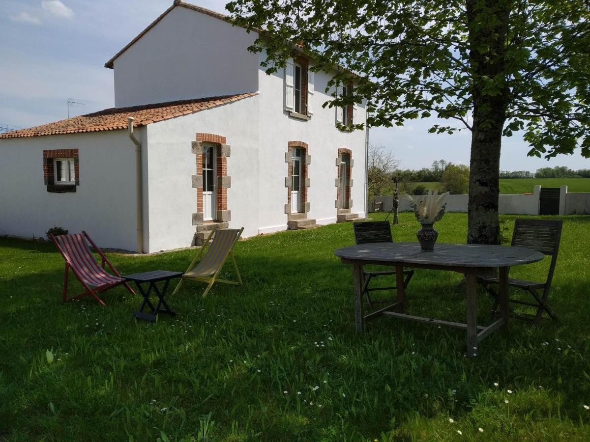 Gite De La Percoterie Le Champ-Saint-Pere Esterno foto